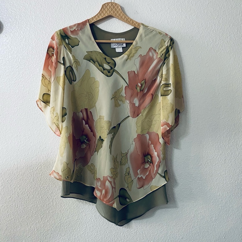 Ada Floral Blouse in Olive and Coral